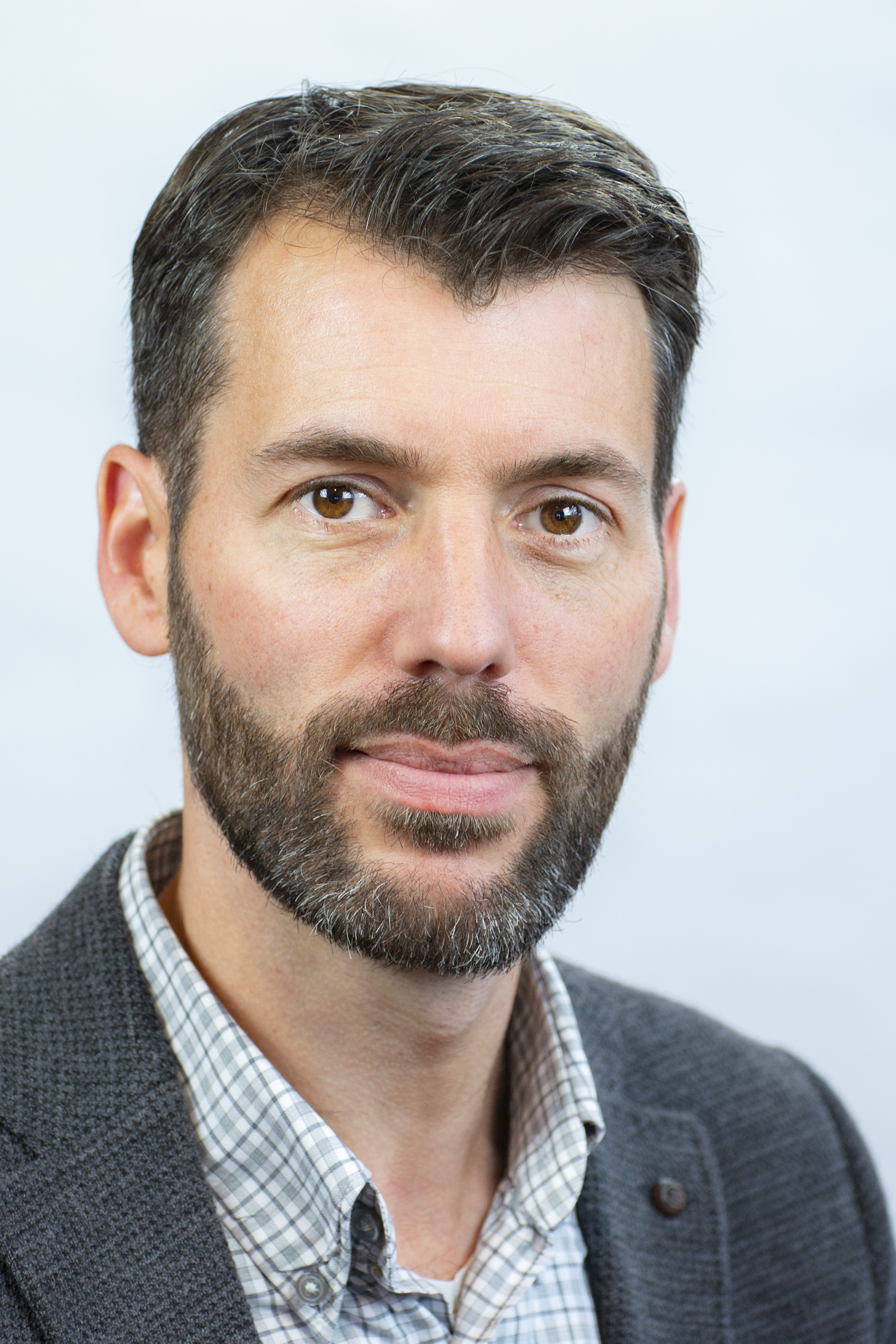 dr. ing. A. van Overmeeren (Arne)